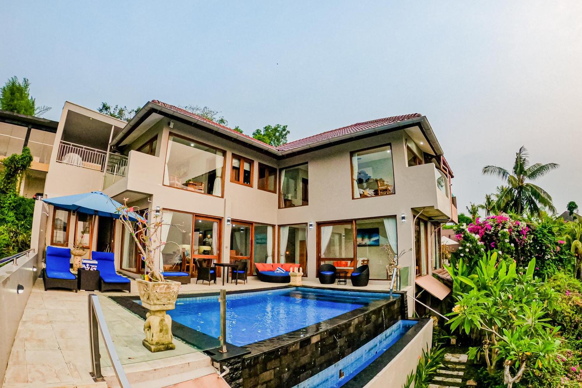Villa Giuliana Senggigi Exterior foto