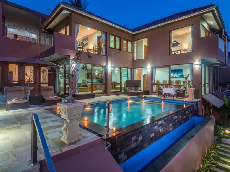 Villa Giuliana Senggigi Exterior foto