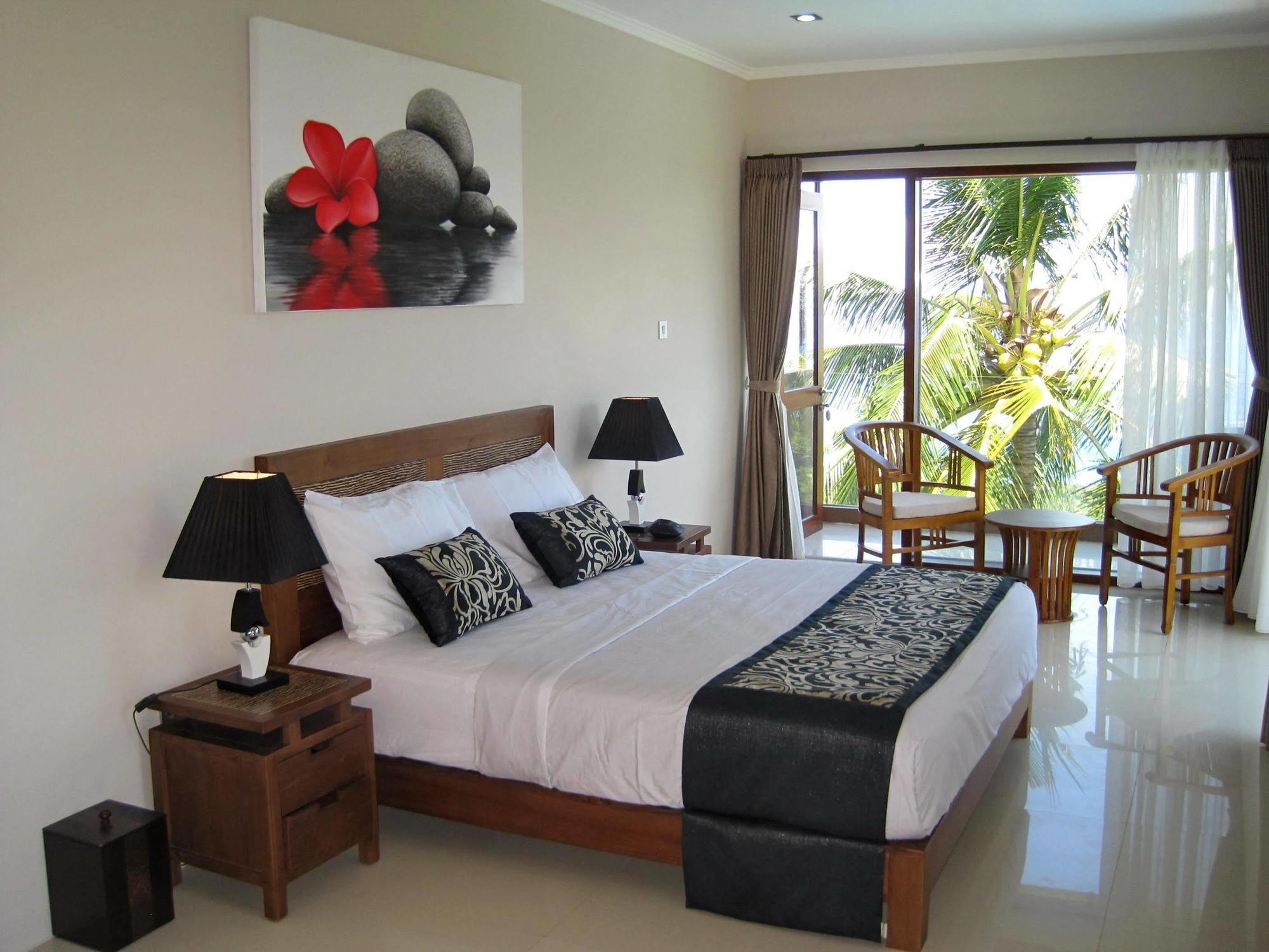 Villa Giuliana Senggigi Exterior foto